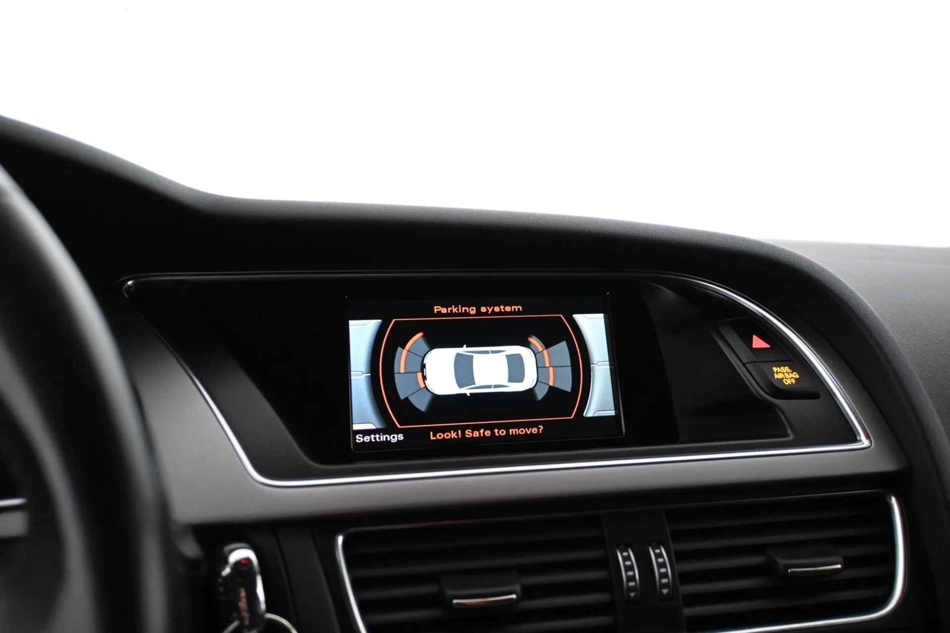 Car Image - 5AzrvnP3KYQC8KzkYdACuT