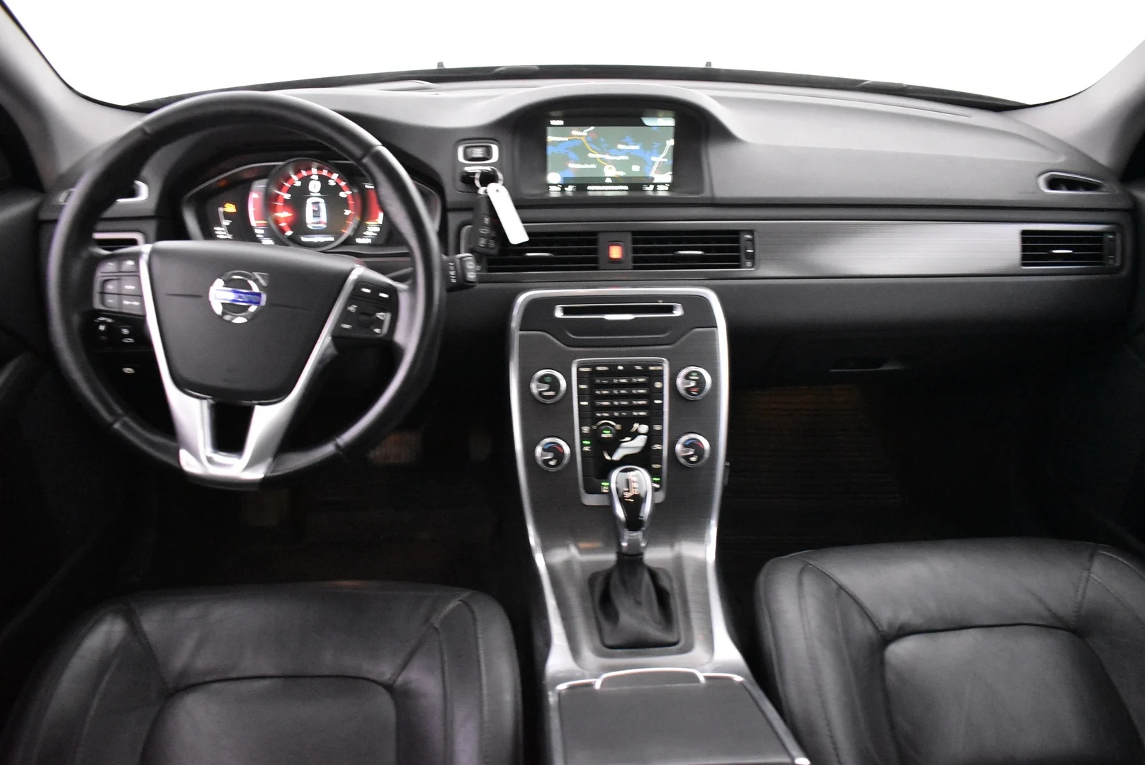 Car Image - 3bDXq0dlSk3Kzs9GpvJZn9