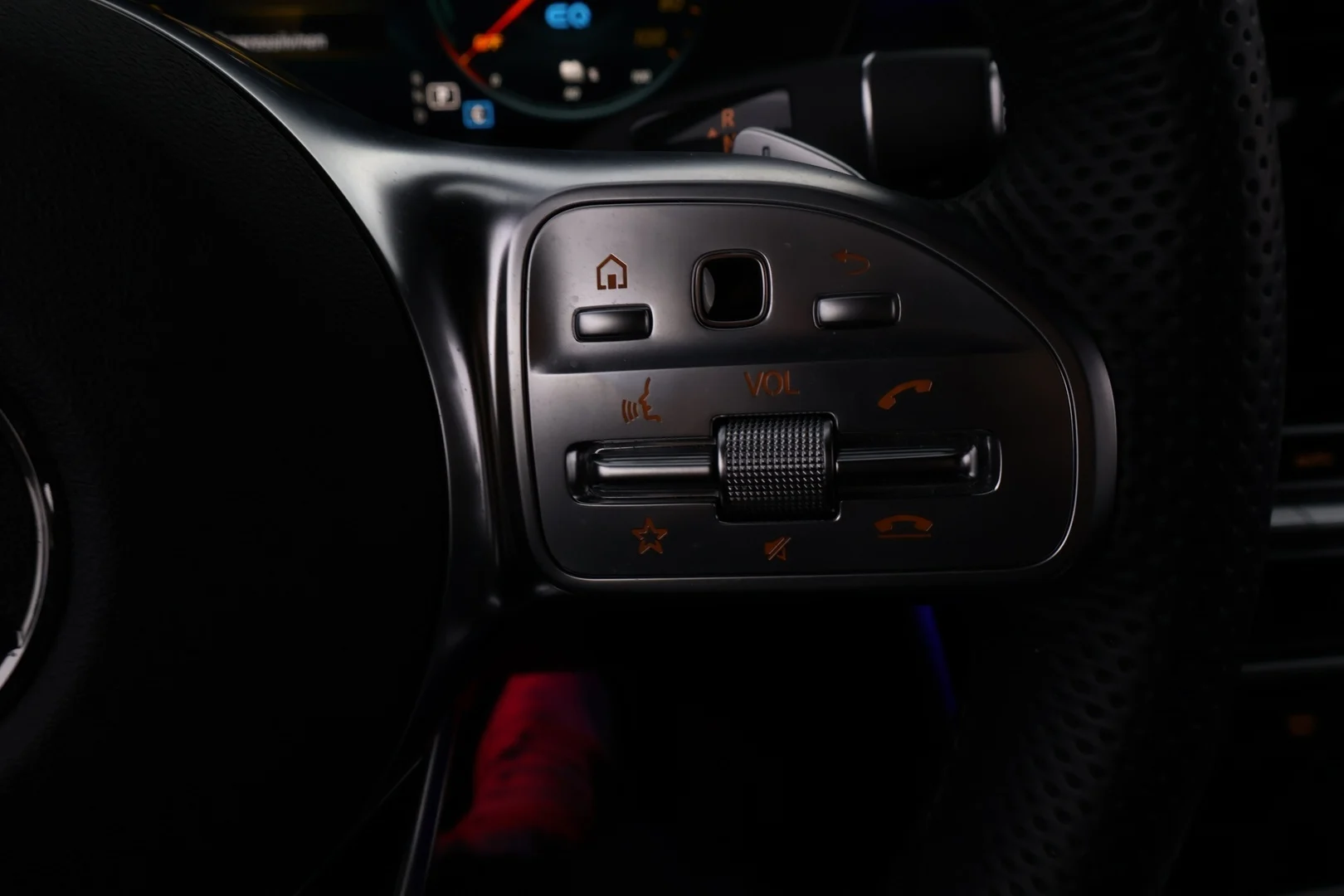 Car Image - 1hG1IAsNcOJxGHSChb9Pja