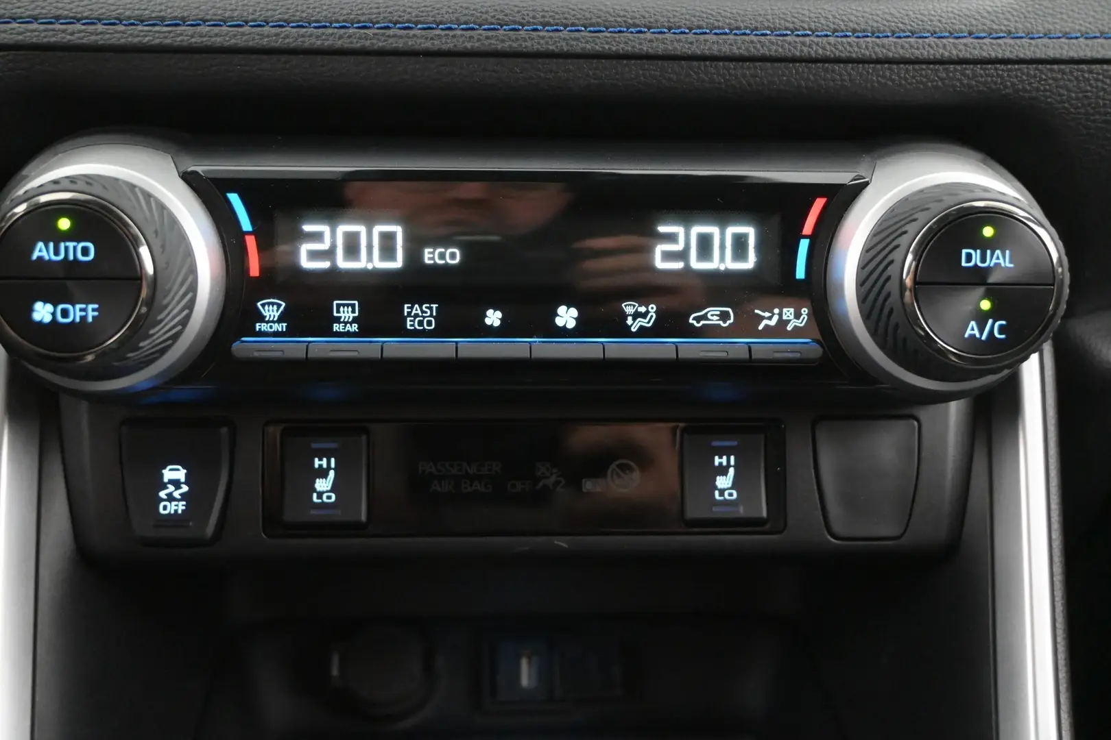 Car Image - 4VFBXO9mQZa5G3XqObkOxS