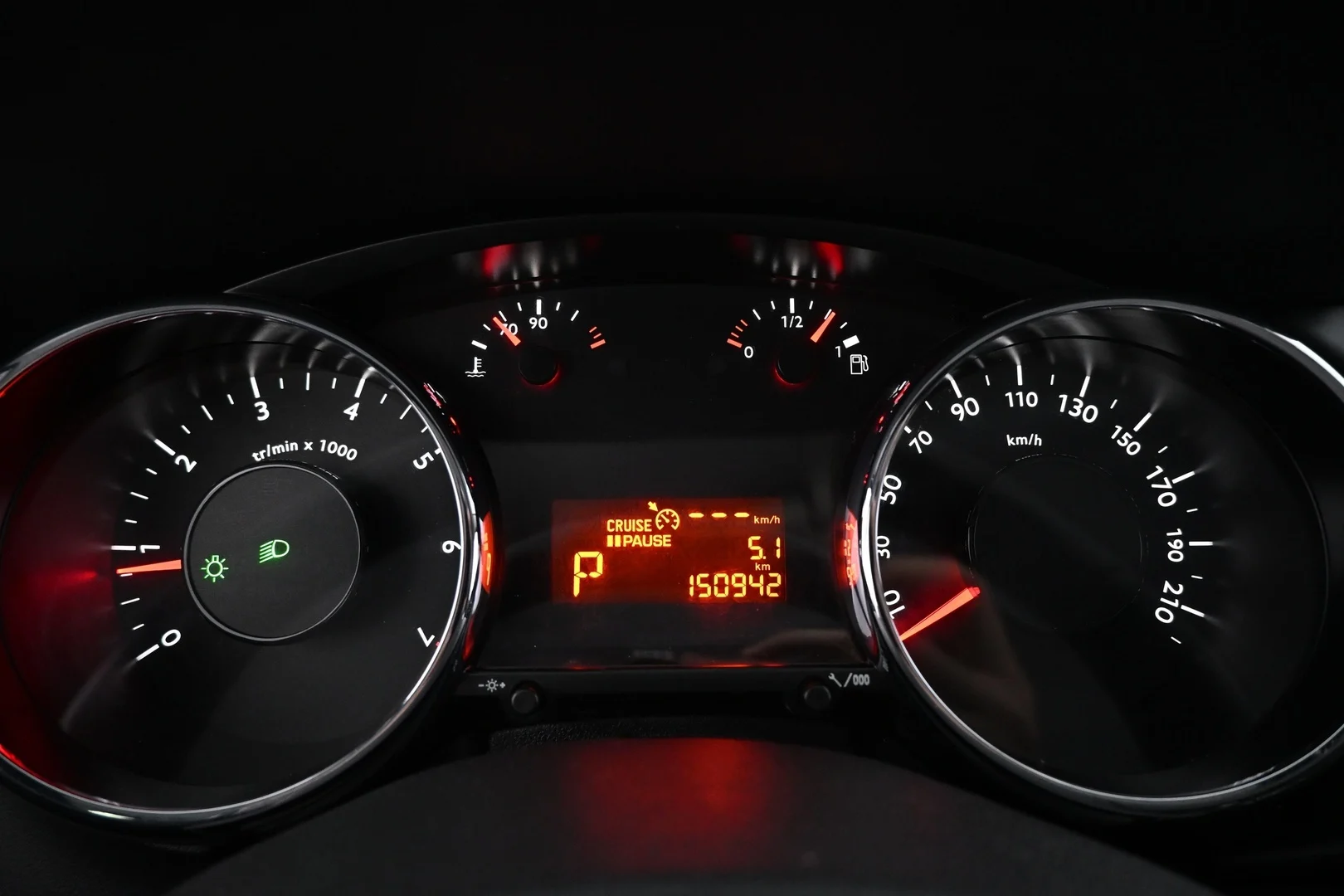 Car Image - 49luV5MdmvvogJkmLwV3ST