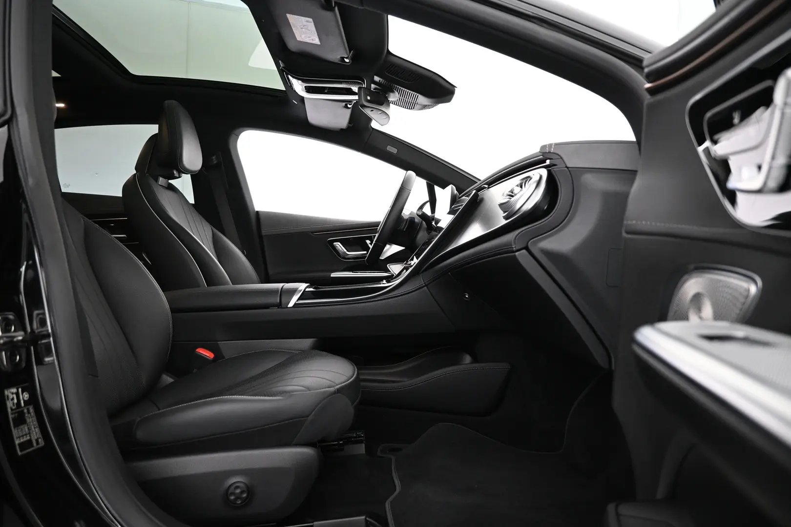 Car Image - 5gUq2CUMSE8M3YFnhYzw1O