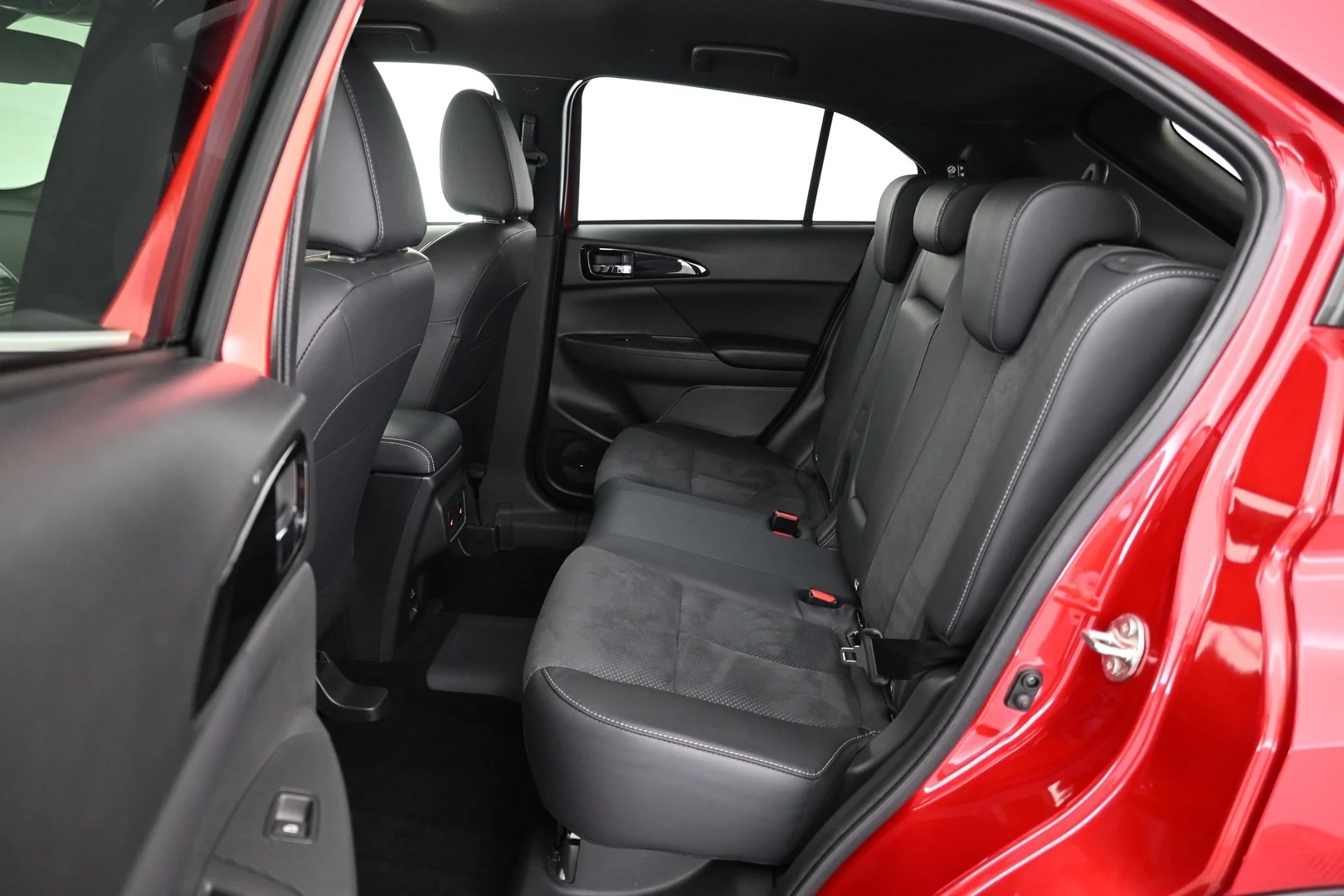 Car Image - 7eHaC2lr4dqRrwJN7qBz1H