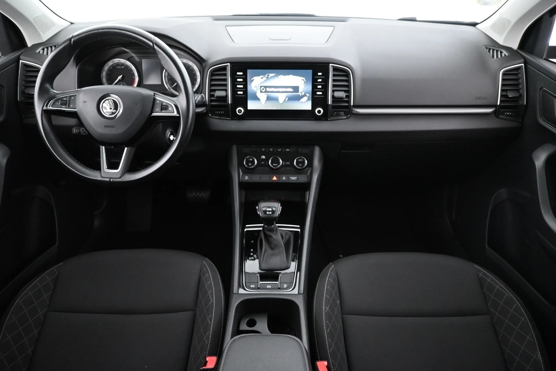Car Image - 27ApwB9vBT6s1x1Sry2OyV