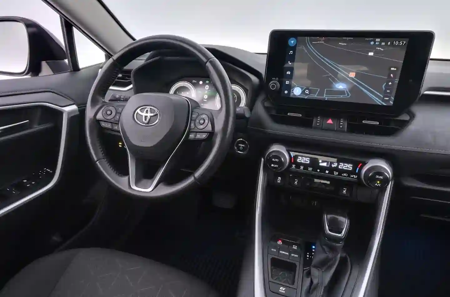 Car Image - 42iq3GHZwQLNH19bDlMhxm