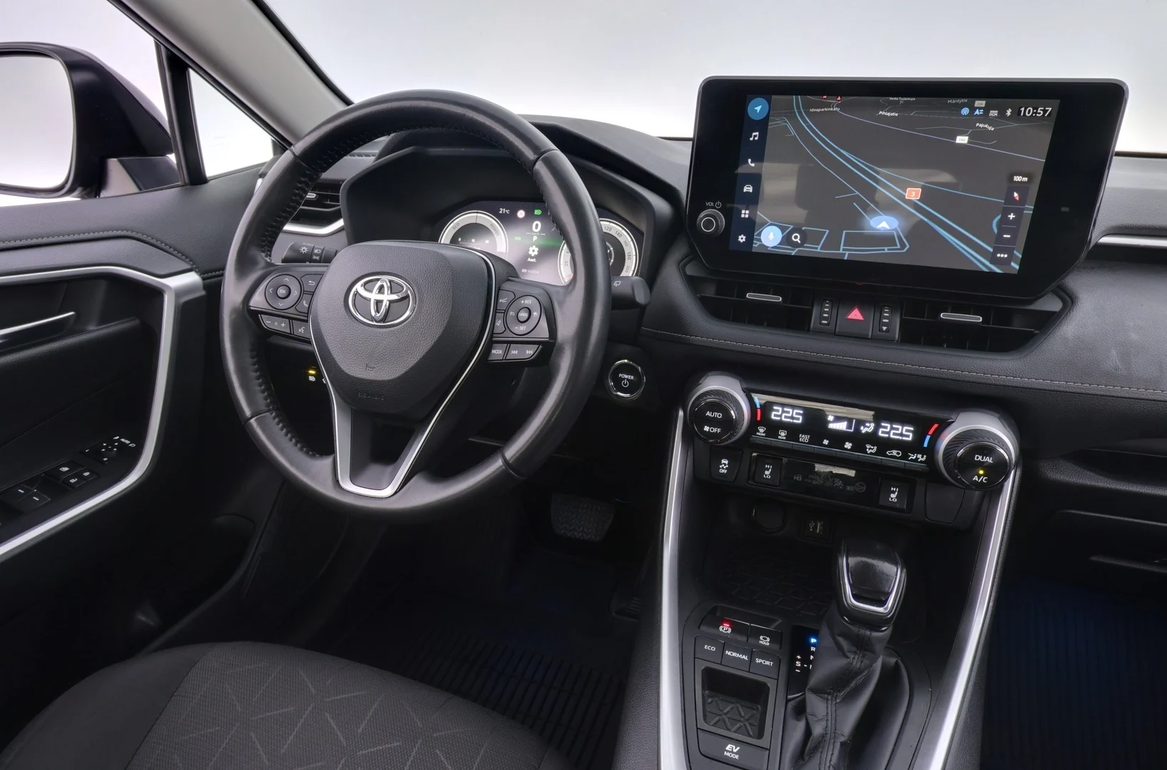 Car Image - 42iq3GHZwQLNH19bDlMhxm