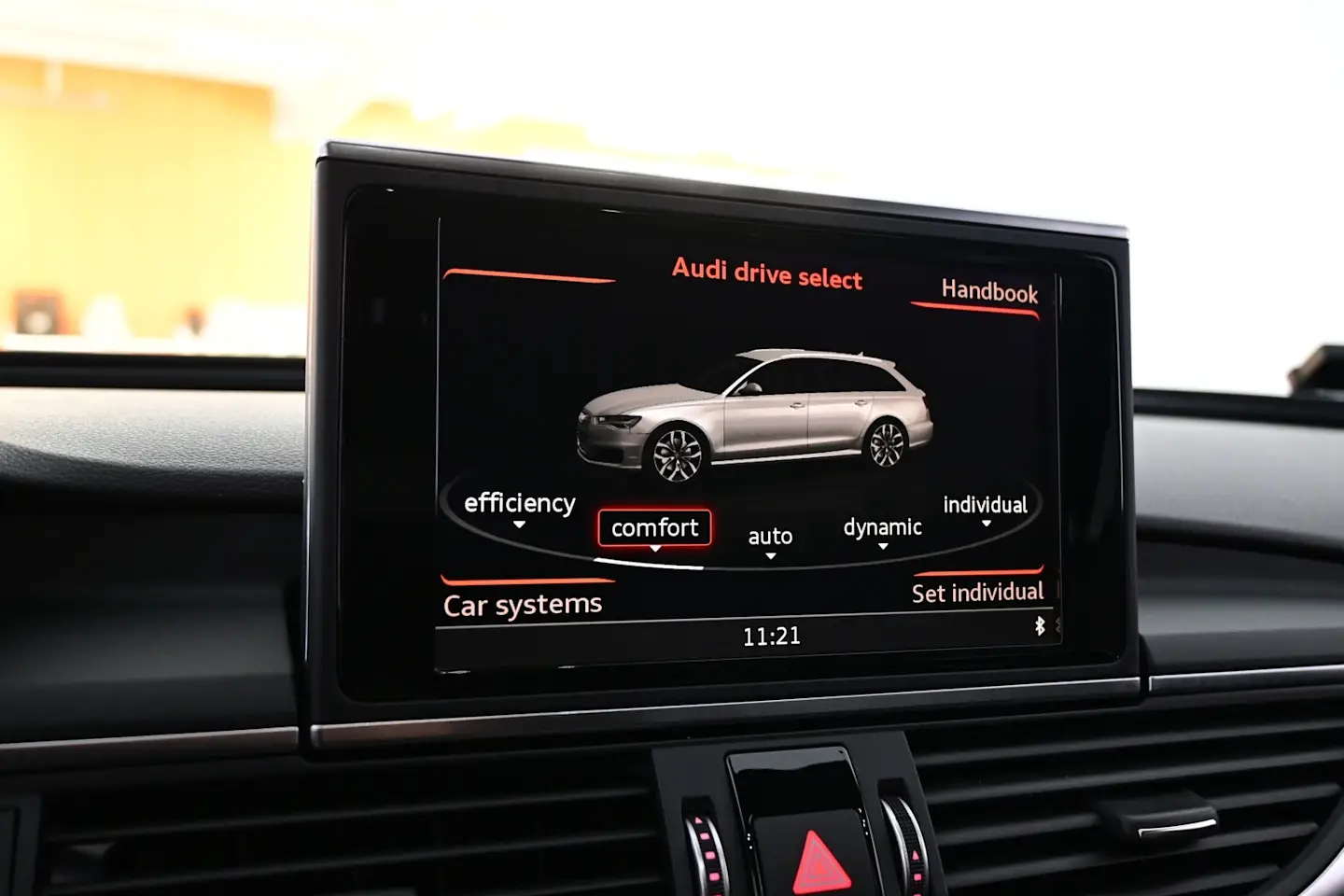 Car Image - 3fk0rbLkj9XlO0SQ1Ut5kn