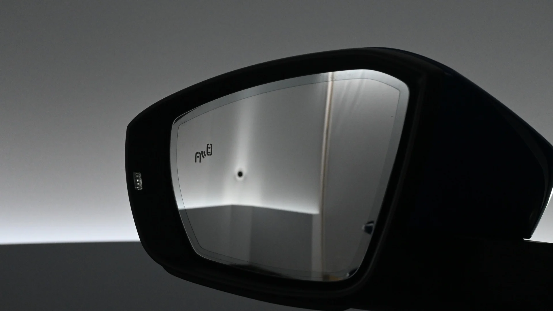 Car Image - 49PHEQyrW5orL3YQSCcl1v