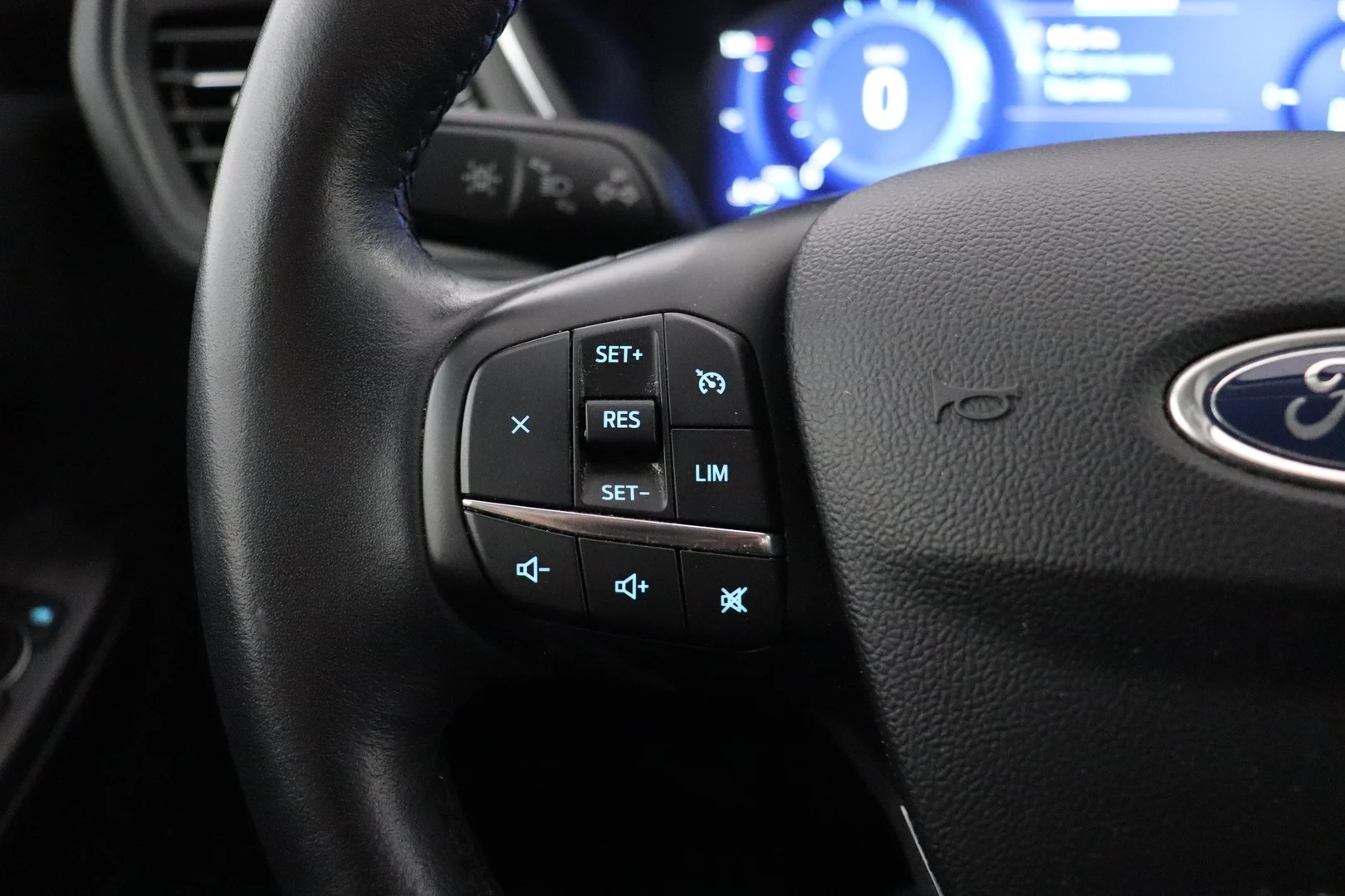 Car Image - 6jgoj7gXD8awnbhiml4rwh