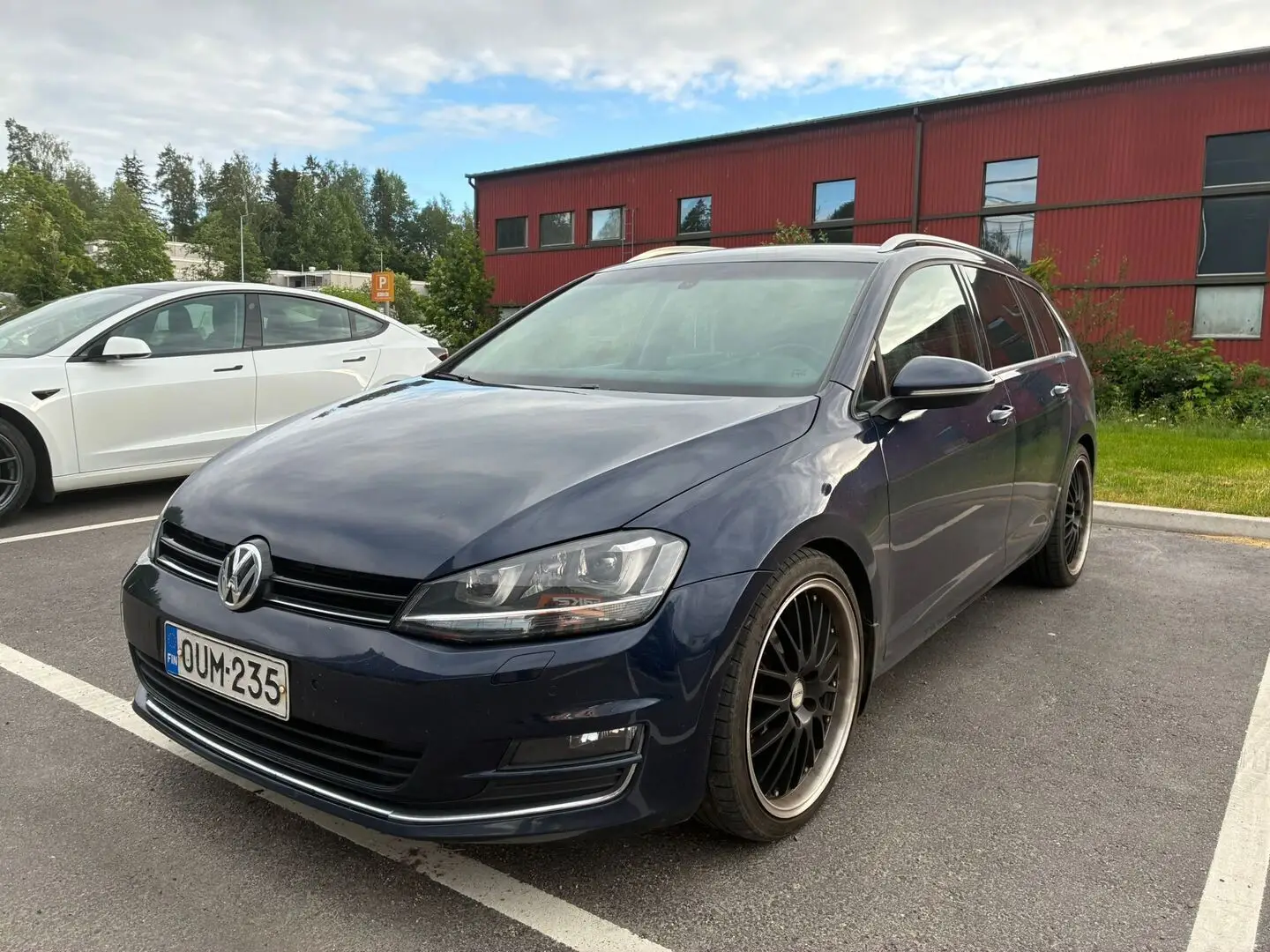 Car Image - 28lojvIkd1xDsAuqSEjXWs