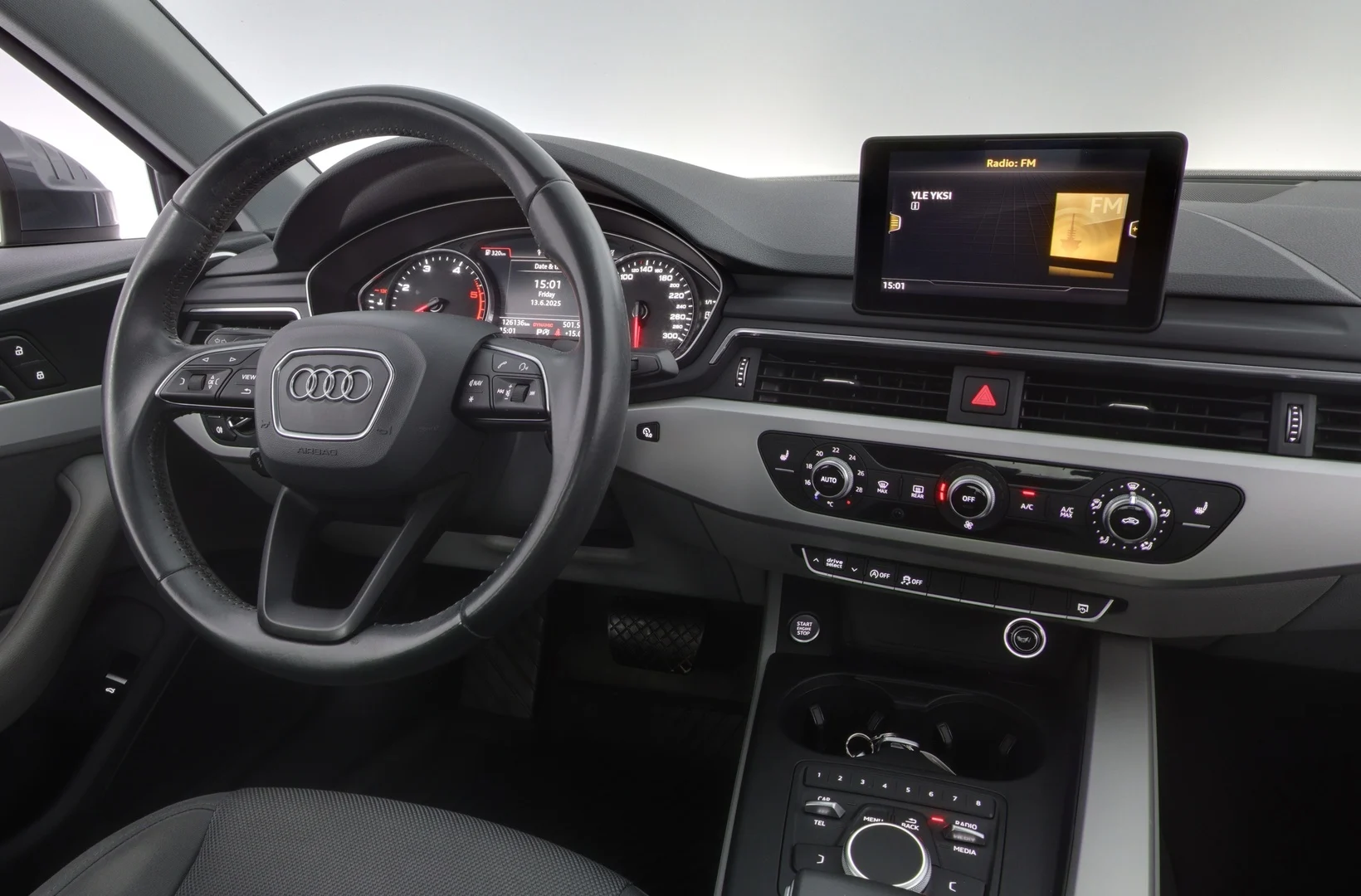 Car Image - 5Vj8qcoHf9HzhnQhavp2CI