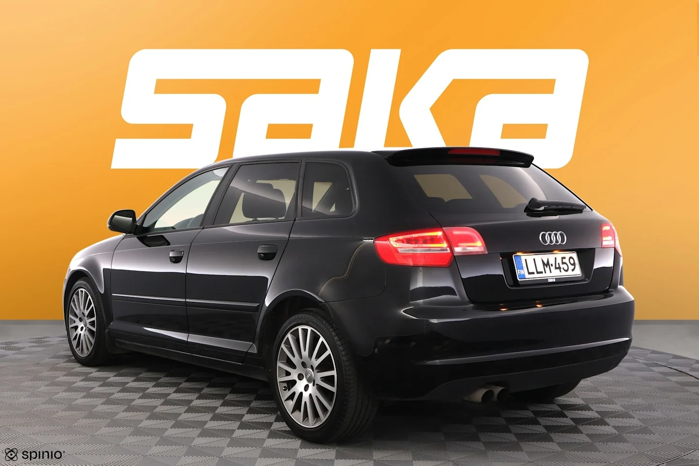 Car Image - 2kCL4xnrn2DbkslX2YoTpR