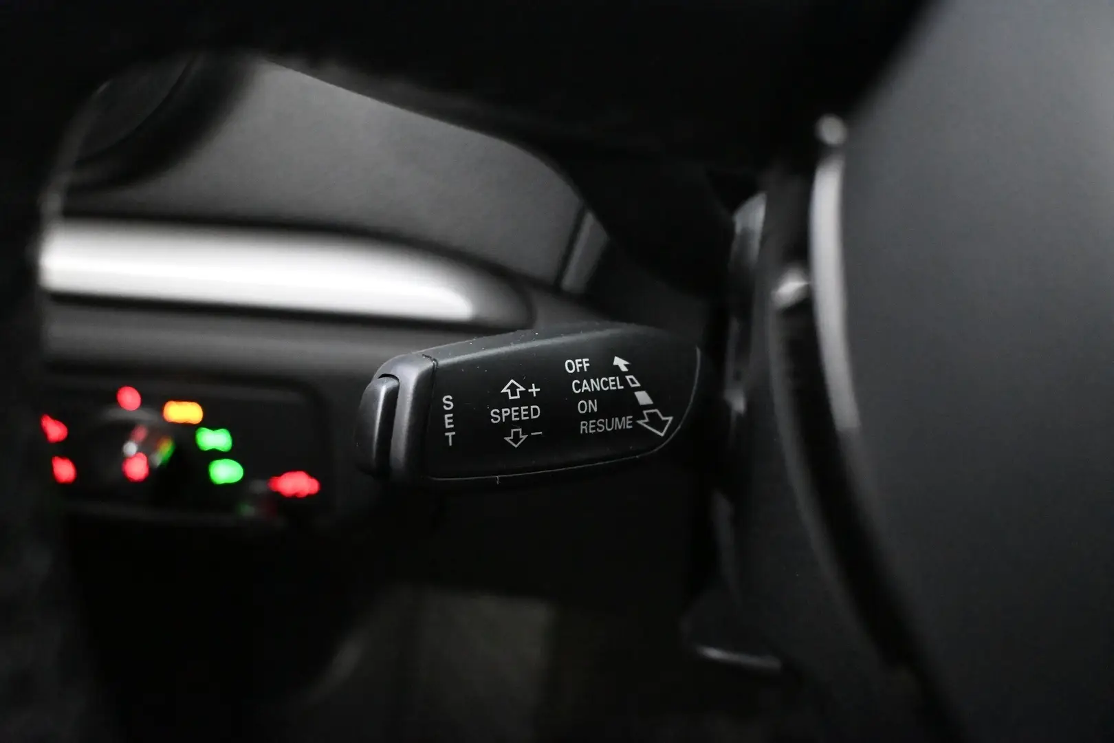Car Image - 64L6SW3EqkNq2VerSv4jRm