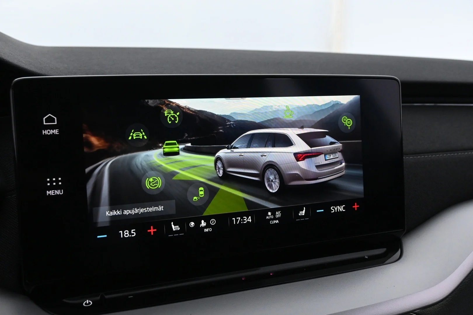 Car Image - 7uhLO6zCgqK79udeaDwj9N