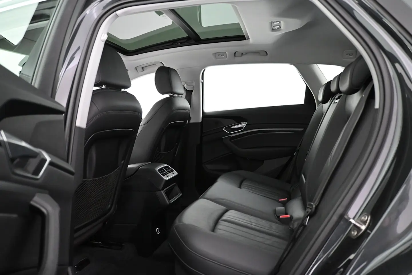 Car Image - 5F9bb1dijmJ24VGe5CpLu7