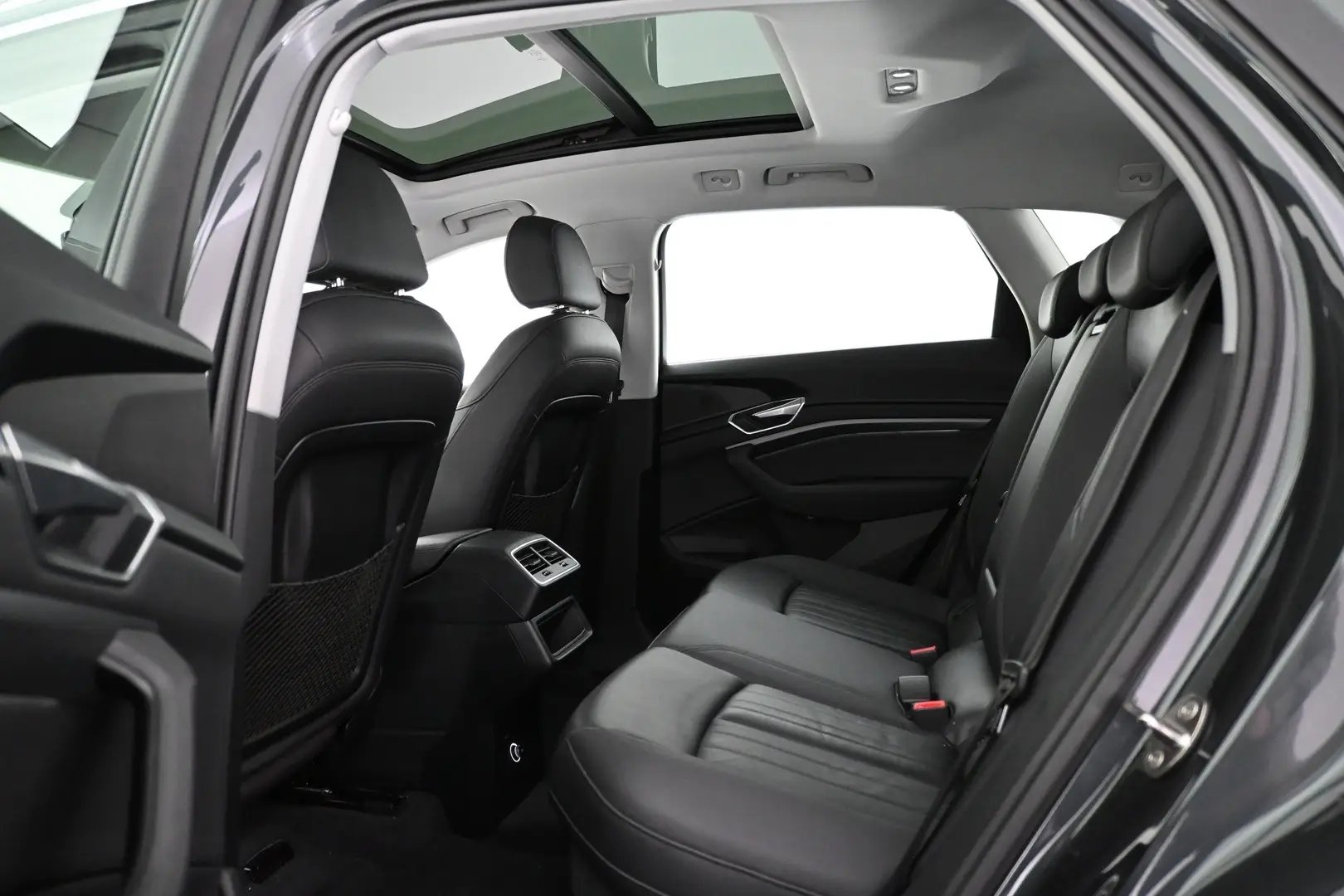 Car Image - 5F9bb1dijmJ24VGe5CpLu7