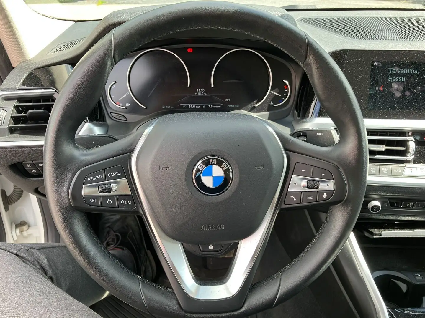 Car Image - bw8f3sEZJcSkA3DSWuvKk