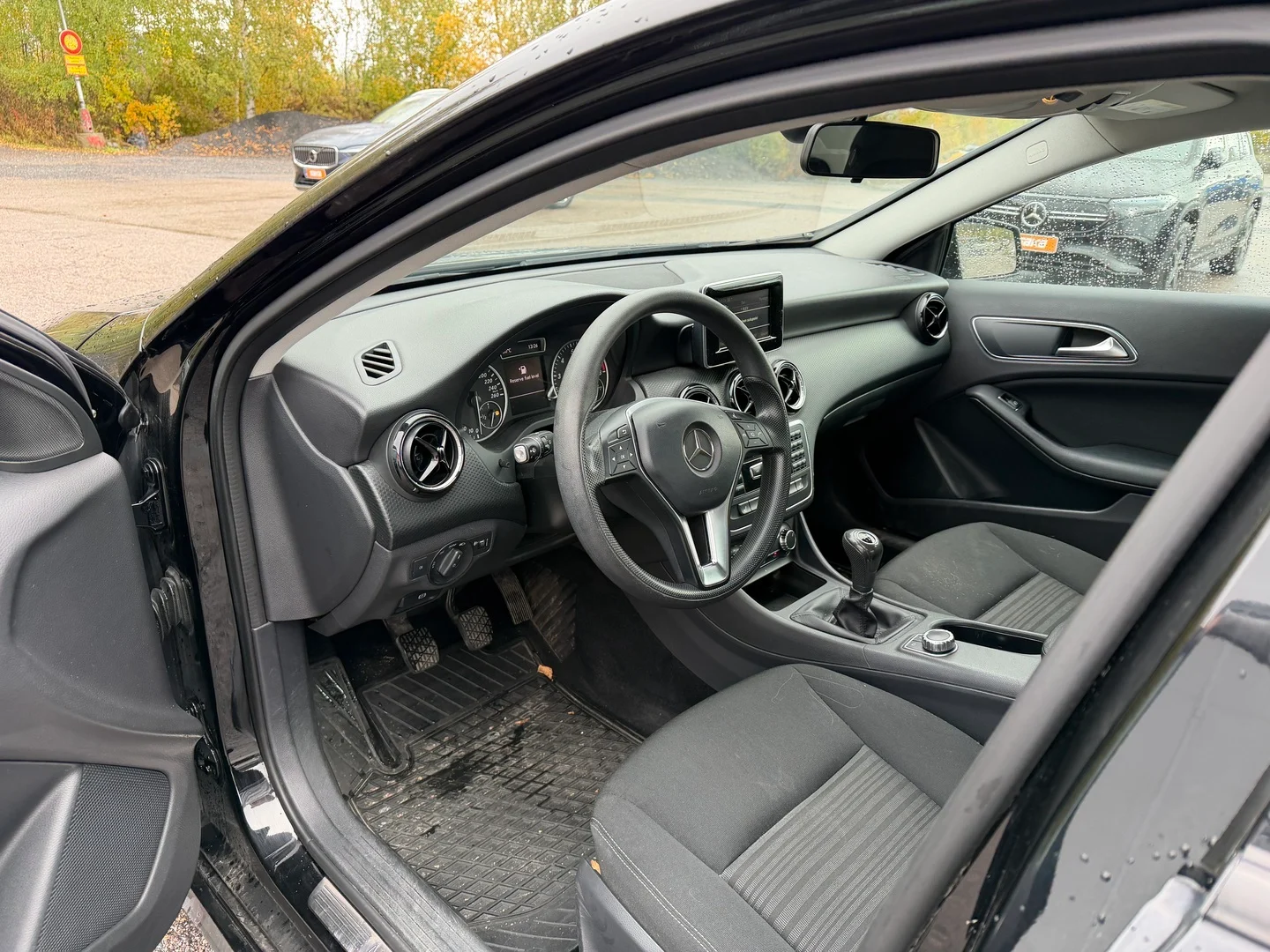 Car Image - aWX7zX4B7R9K0JaXGJ7SH