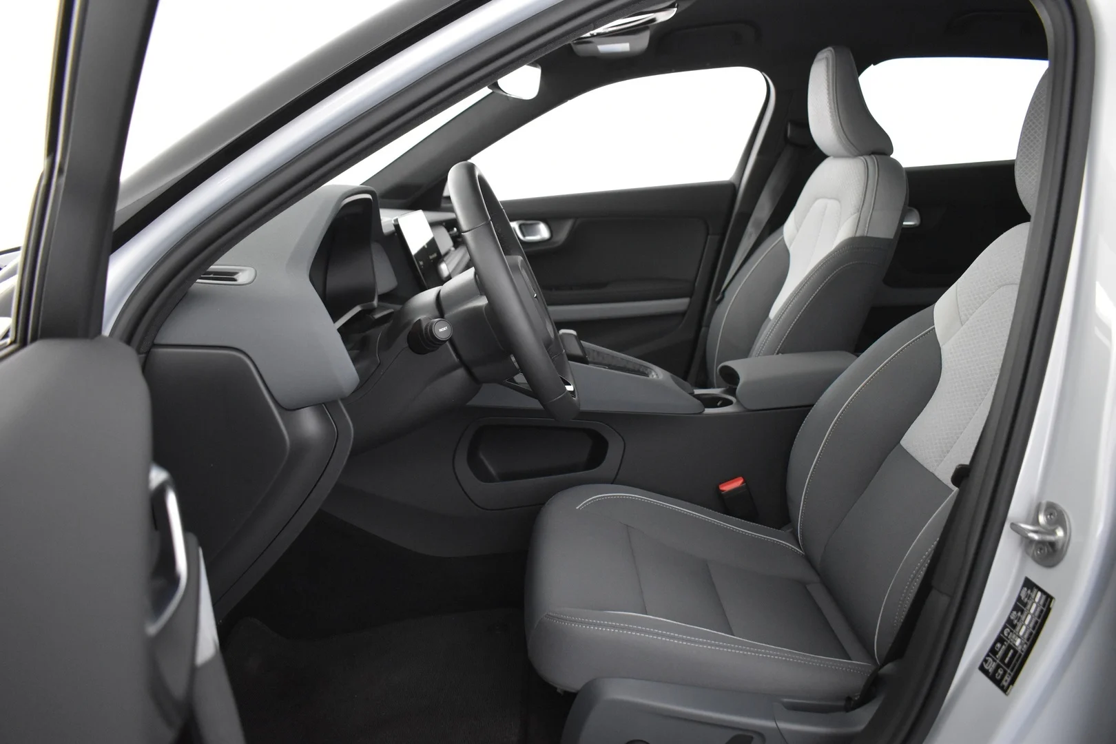 Car Image - 43NUfpsCRCCAtP2AJ4nMze