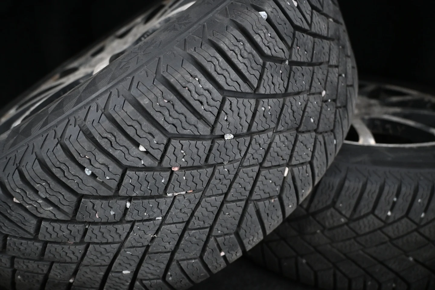 Car Image - 6LLCEM5G2TE6vVsJ6w2TXM