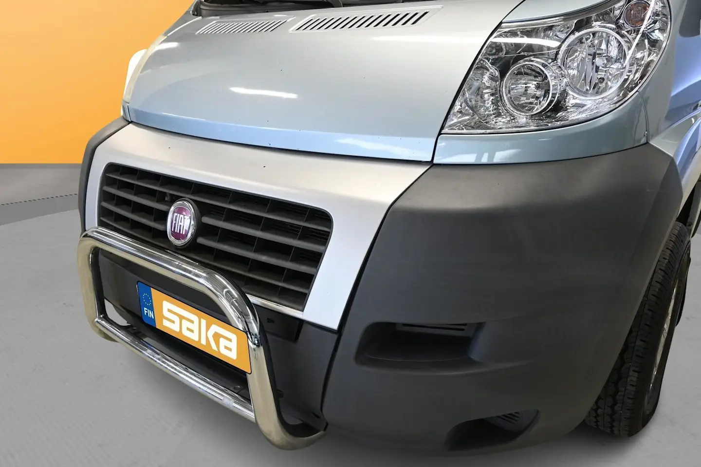Car Image - FwLnQaOyR1viPrMTaf93v