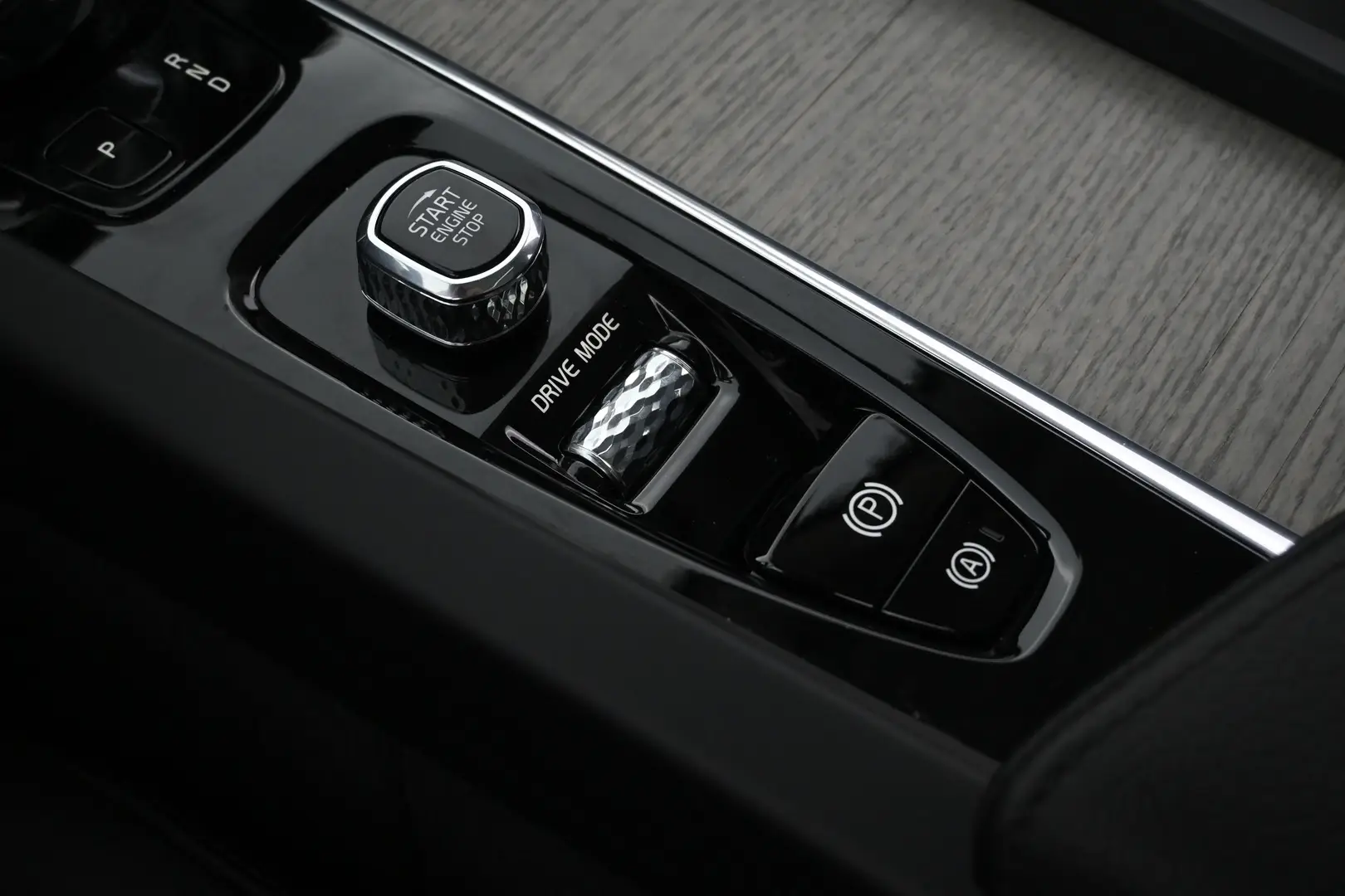 Car Image - 4n5gApYOivNeGp6PocvEmI
