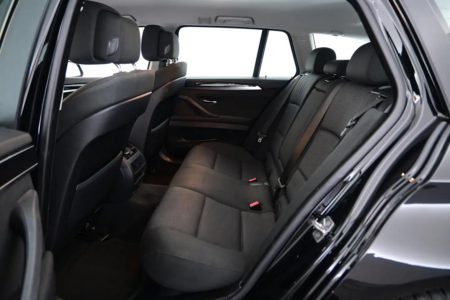 Car Image - 2IggmMqOTXkhKXpNrzzkIw