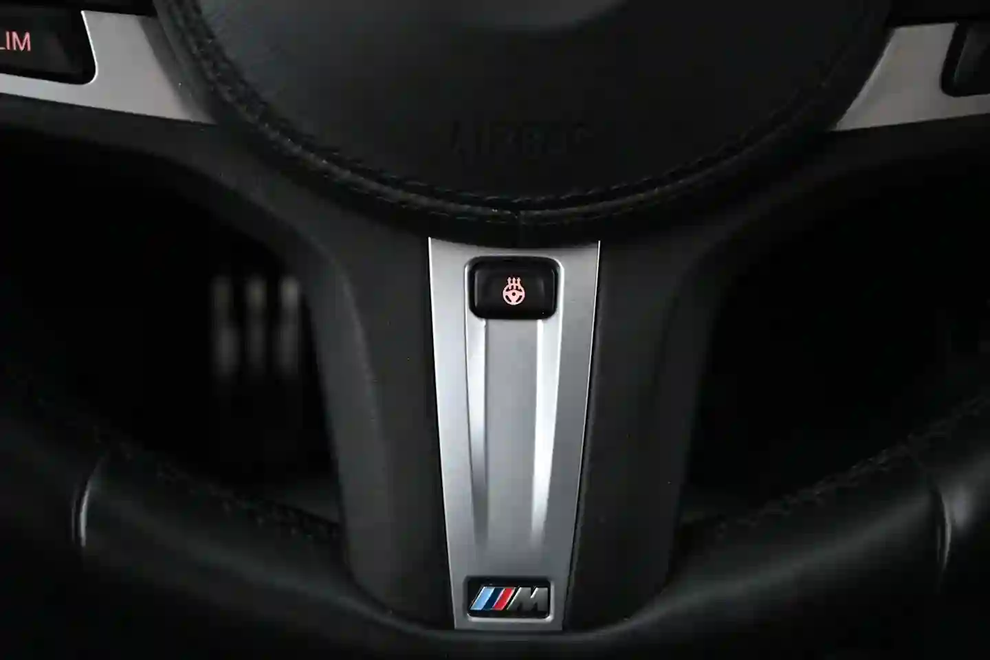 Car Image - 1bSVgjAaV0SG3AE9HwtwJR