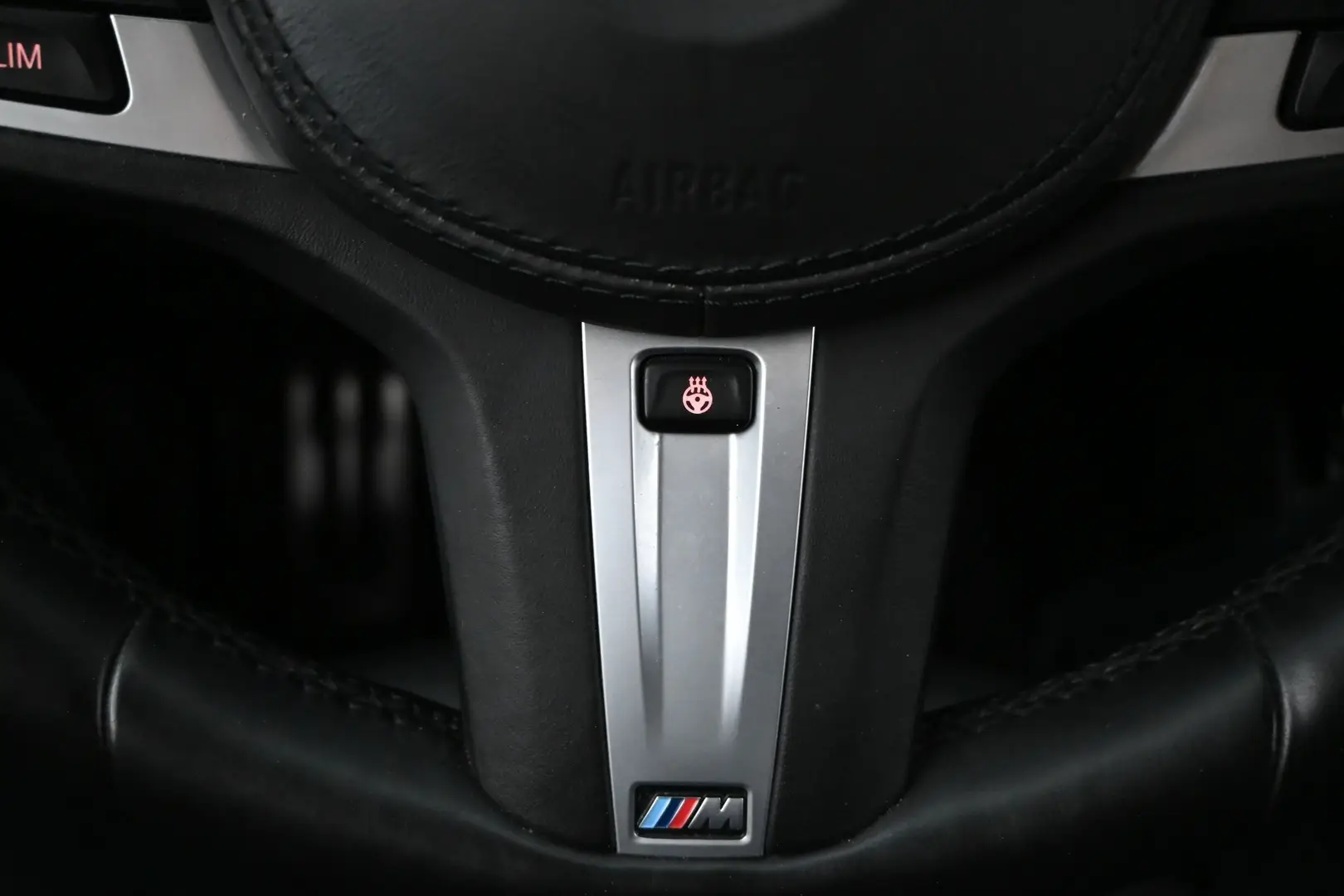 Car Image - 1bSVgjAaV0SG3AE9HwtwJR