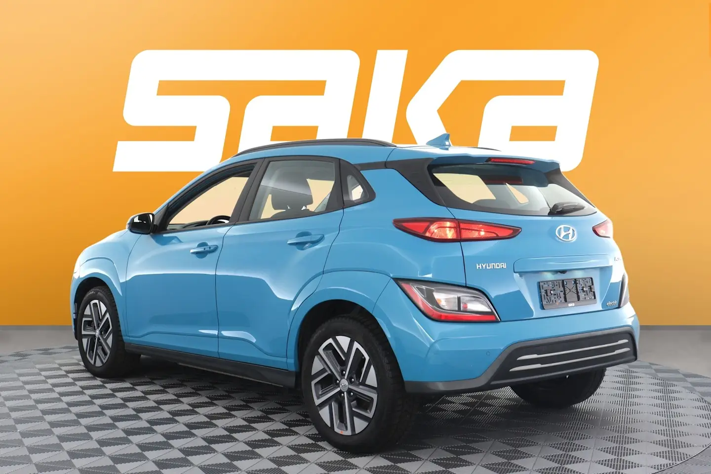 Car Image - 2pjATAr0LYPd7MzF66MD0u