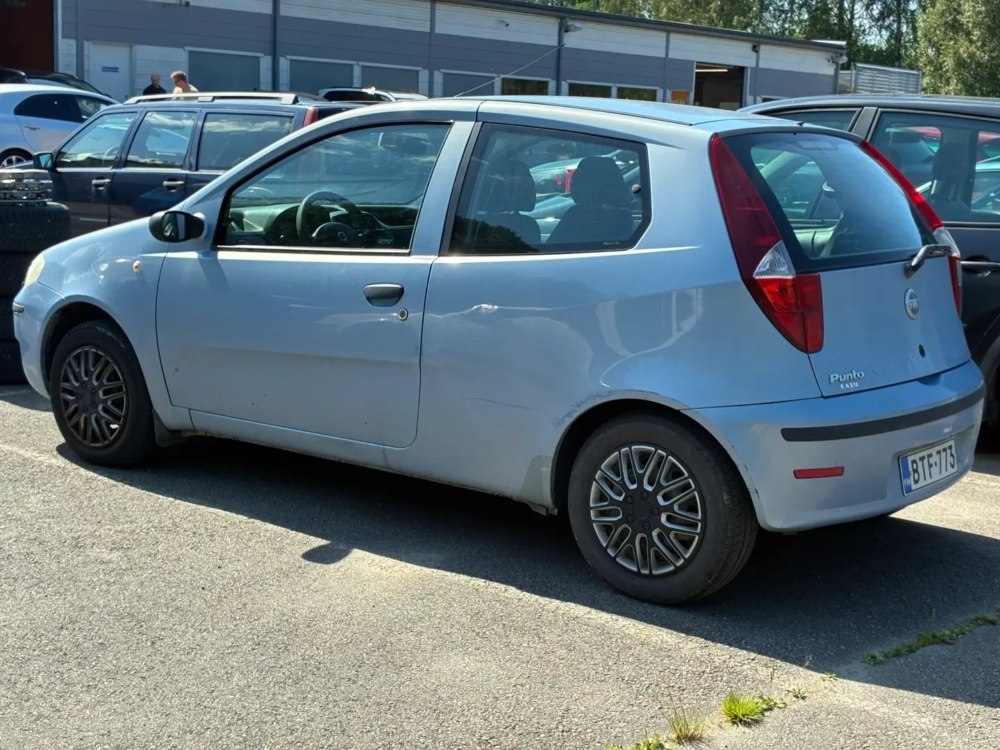 Car Image - 3eJhUUZECVK1g5umB04fZH