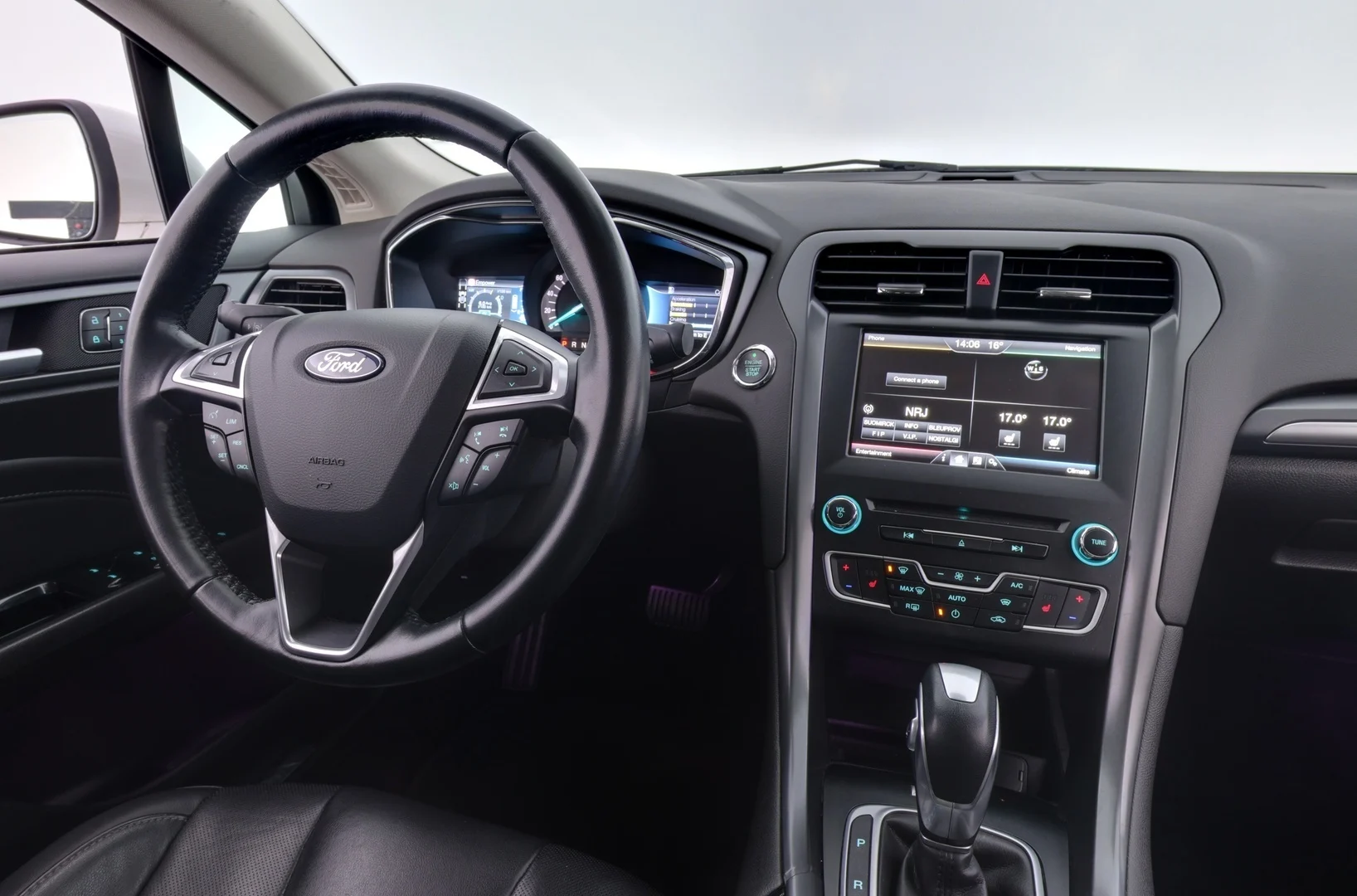 Car Image - 2alIRdt3M7TXHgfp0fVJek