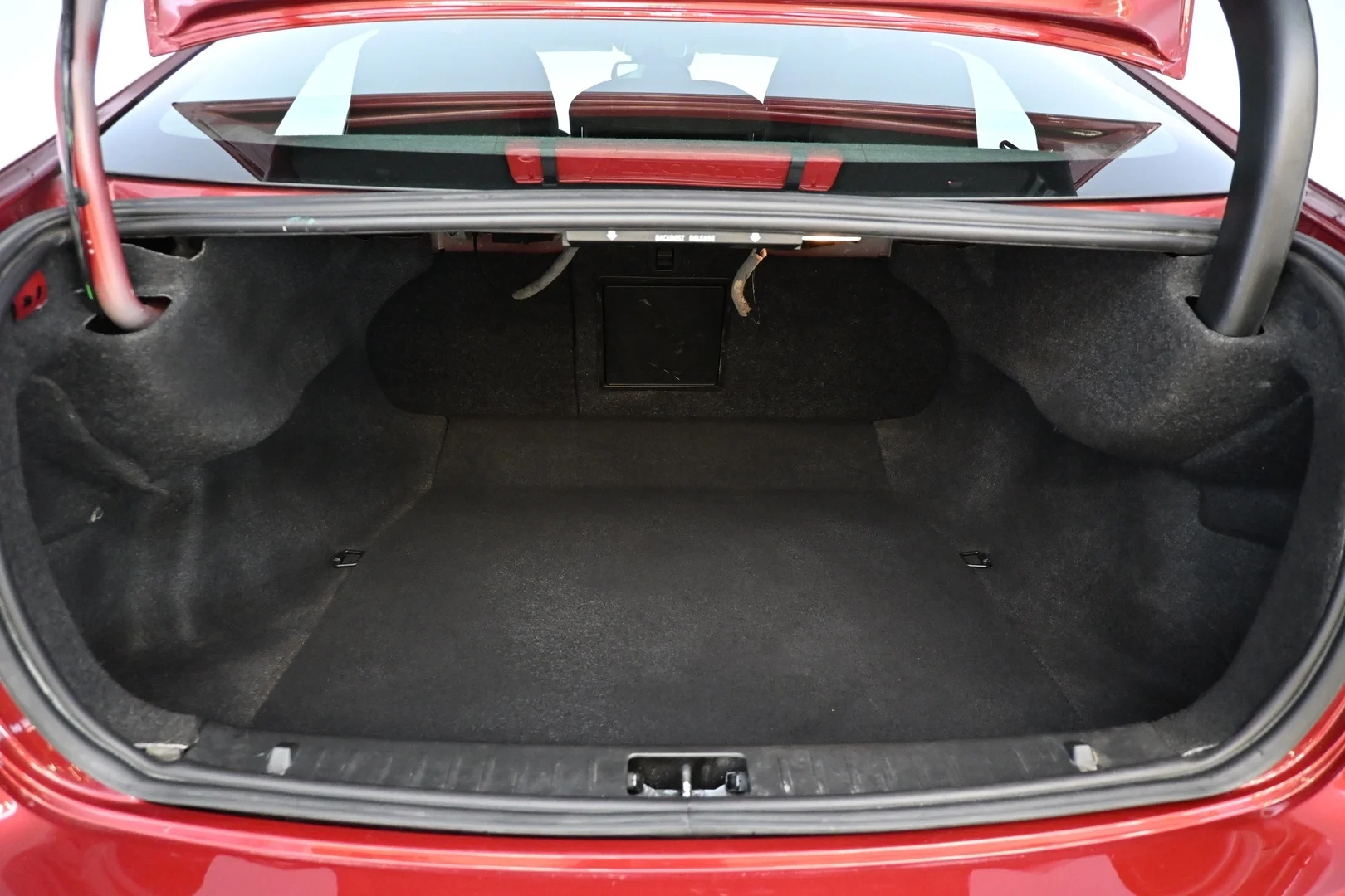 Car Image - ISvdw3oSehGN6EkEIw6Xb
