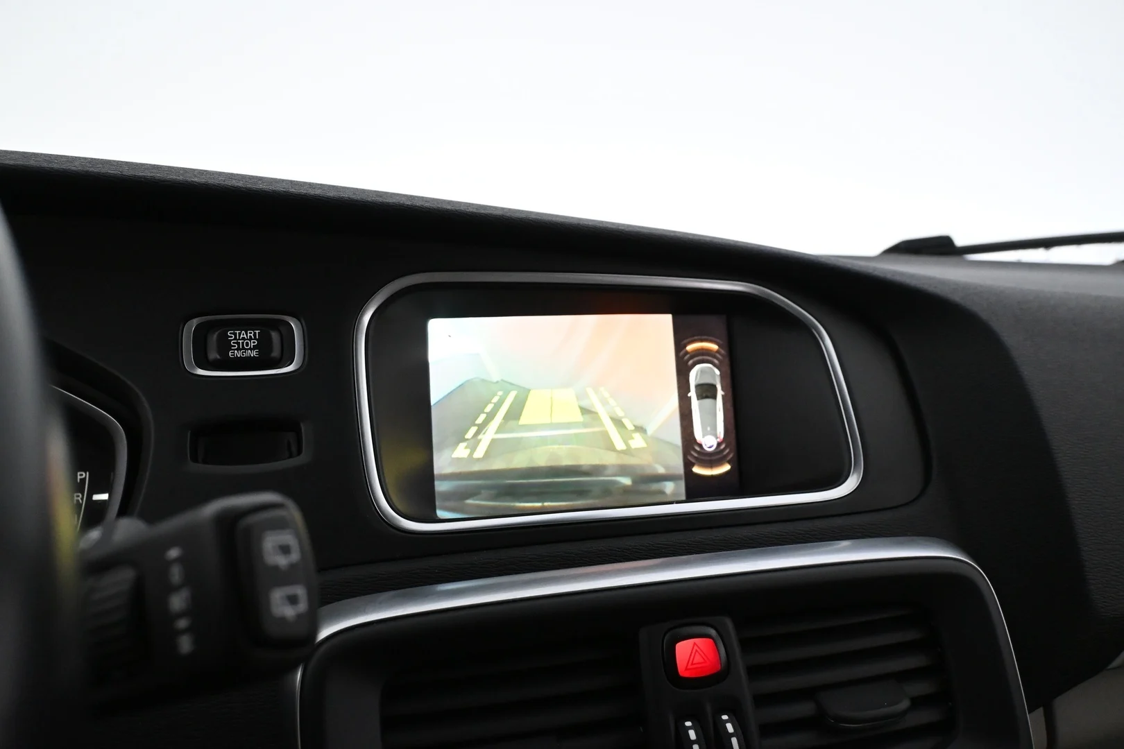 Car Image - 6gnxFVjbNKMKKlUKIBYwUH