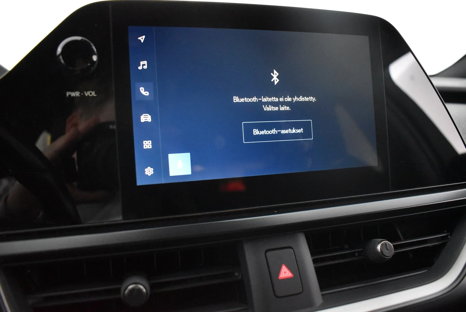 Car Image - EXIhqFwpa6WmRnGrJrTT1