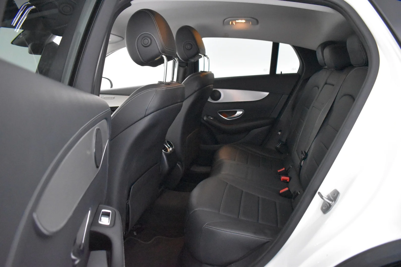 Car Image - 3qHI23MlzGF4hdXwjtr5ko