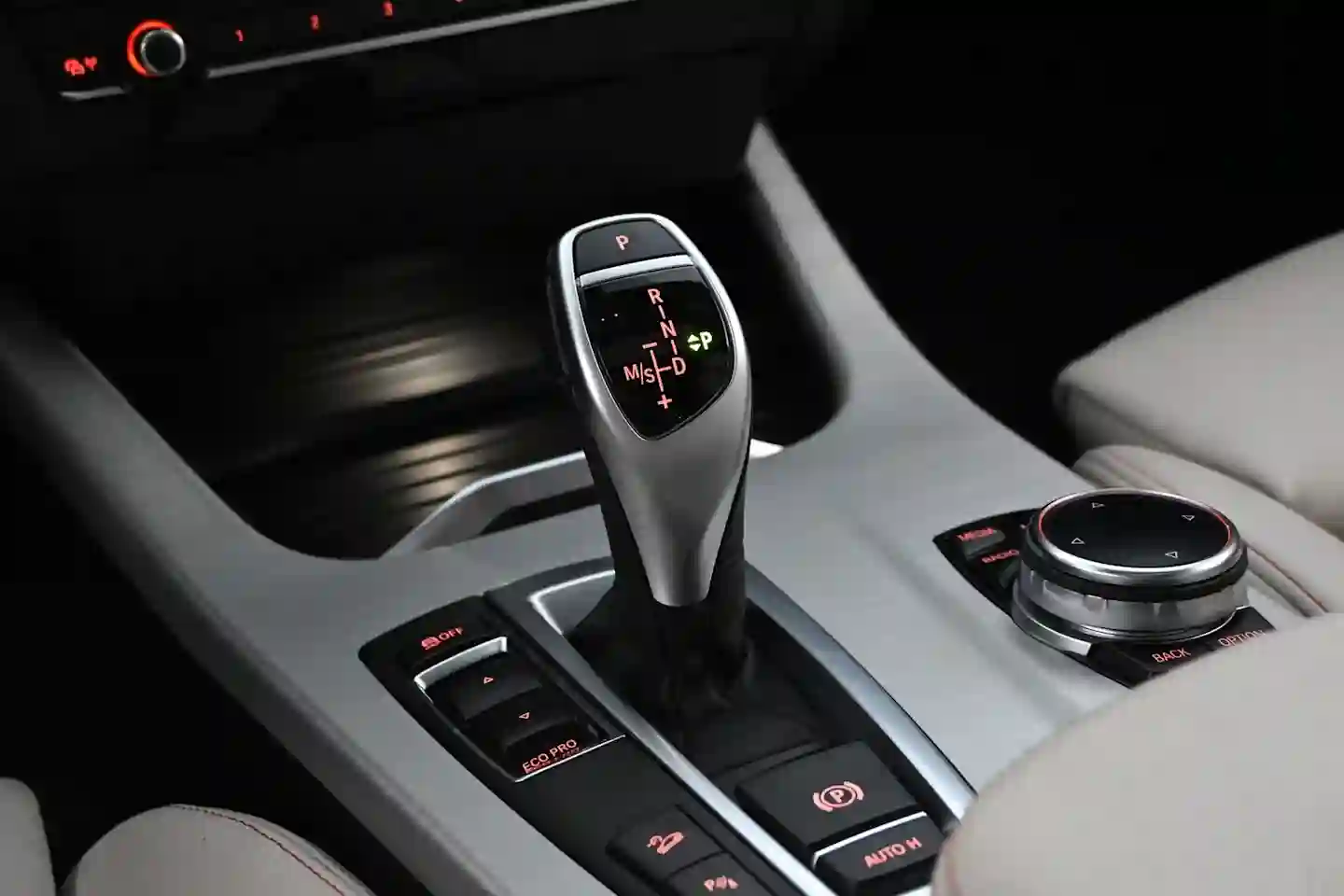 Car Image - 3cKf37M28dTio3kWO8YJrp