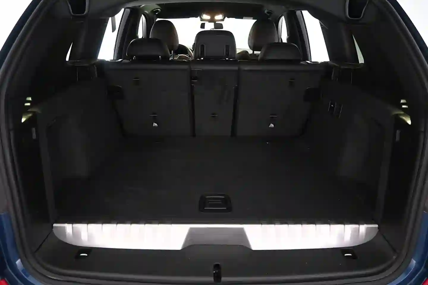 Car Image - 1k2DwcSd5gFdAWh2Chn6qR