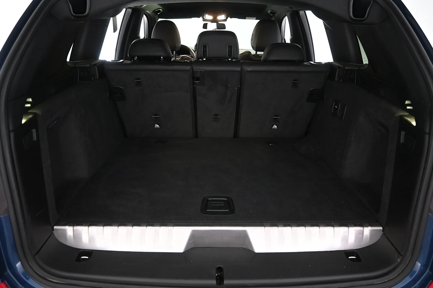 Car Image - 1k2DwcSd5gFdAWh2Chn6qR