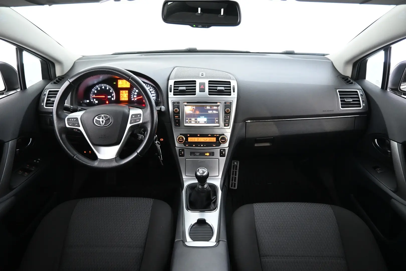 Car Image - 5SgZ2V3veYc7uhKmCqAhtn
