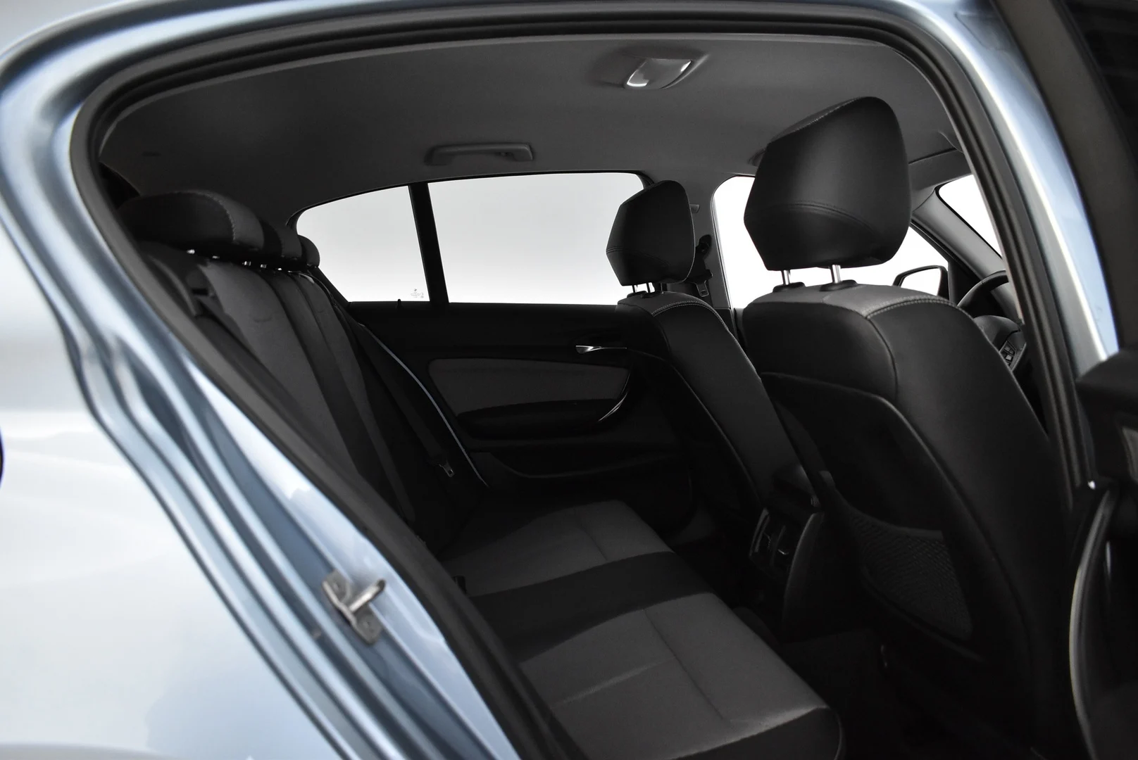 Car Image - HMne8jxmVP77YF3Ns0VhR
