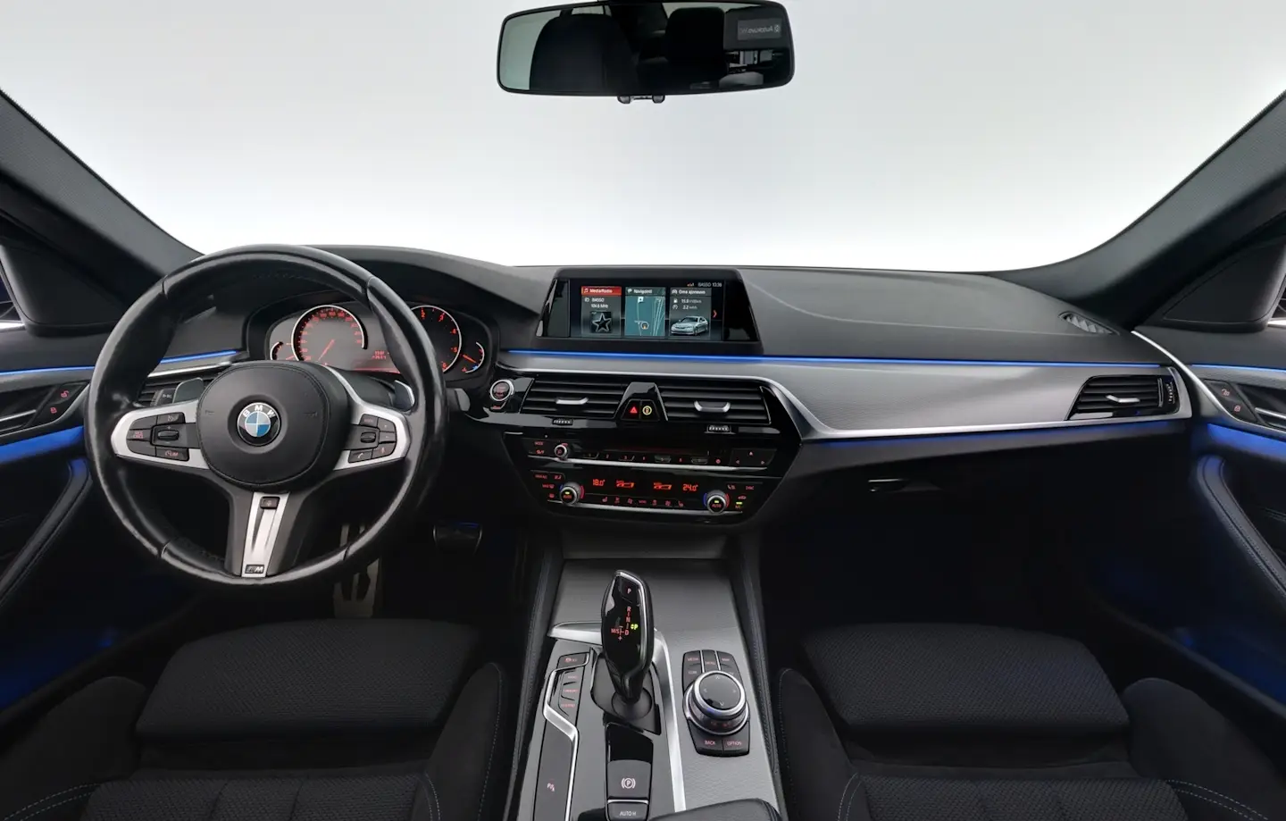 Car Image - 4LO6YIWdJpUPe1jzOrPihC