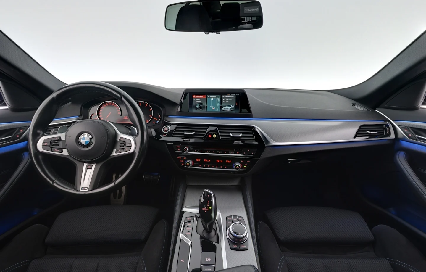 Car Image - 4LO6YIWdJpUPe1jzOrPihC