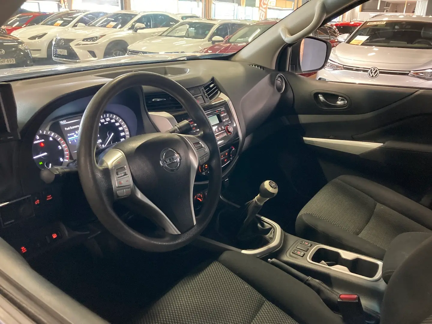 Car Image - 6A0kFd1vXUpvSWzm40BUsr