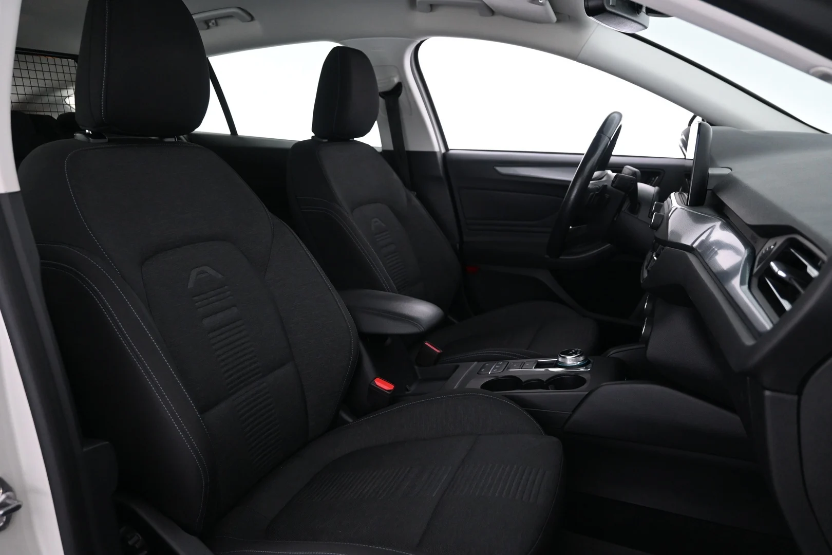 Car Image - 4My1VvHQuFdyeJdQvmVMUJ
