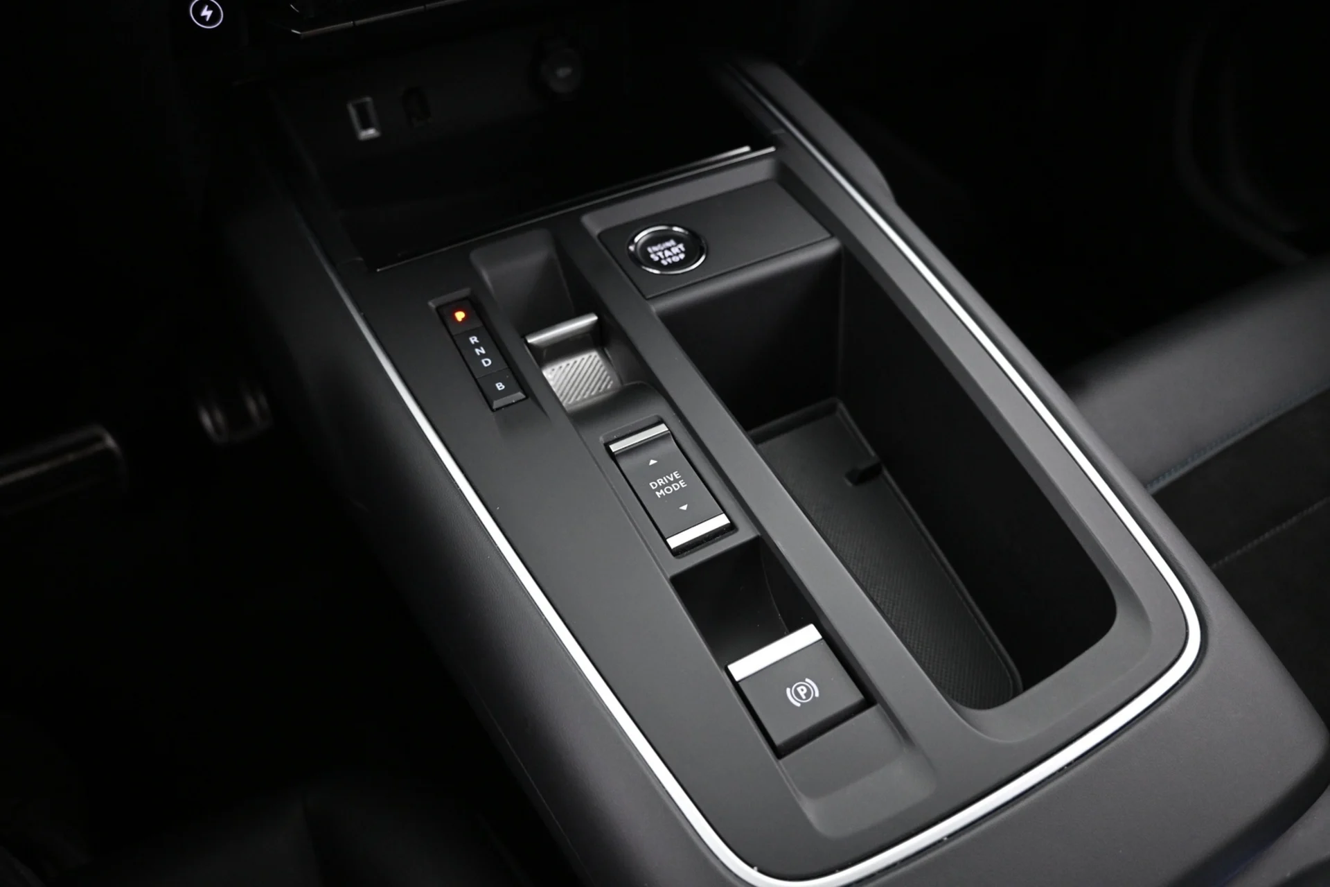 Car Image - XsWKfu8tm47vI70T5yEua