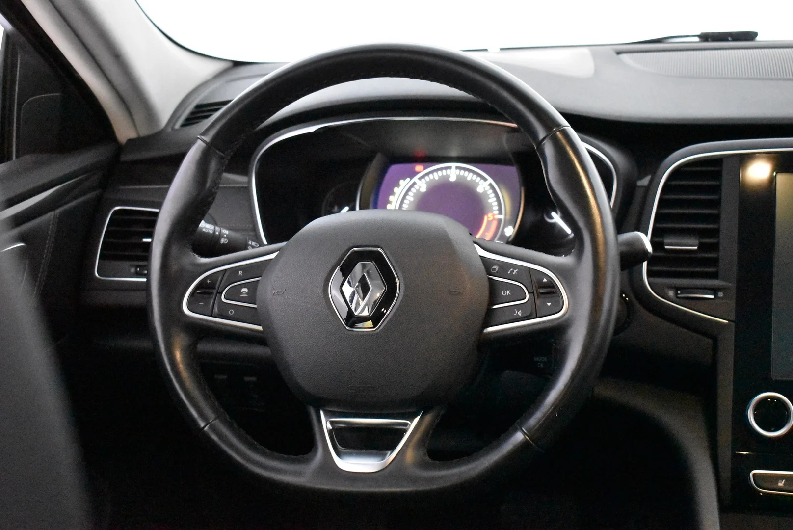 Car Image - 3sBgAAbzHB22994GaHeZgm