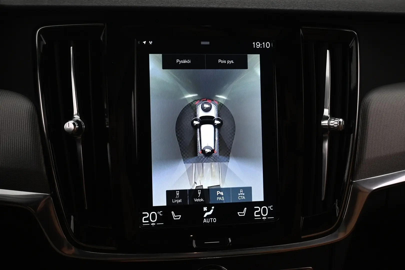 Car Image - 2kLJpdTRPefS0qQVbxAGRg