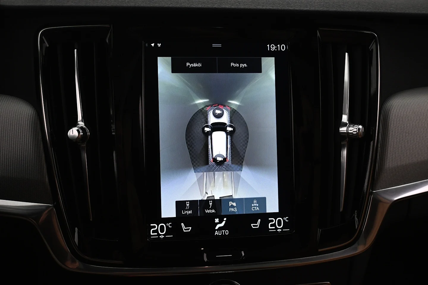 Car Image - 2kLJpdTRPefS0qQVbxAGRg