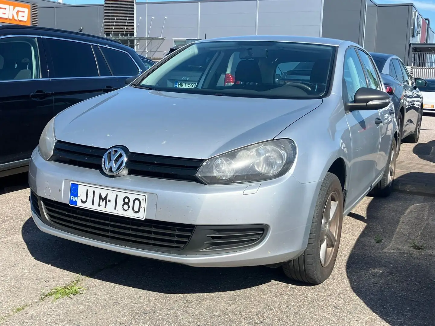 Car Image - zStA2JYQhgx1bFcW5E1LI